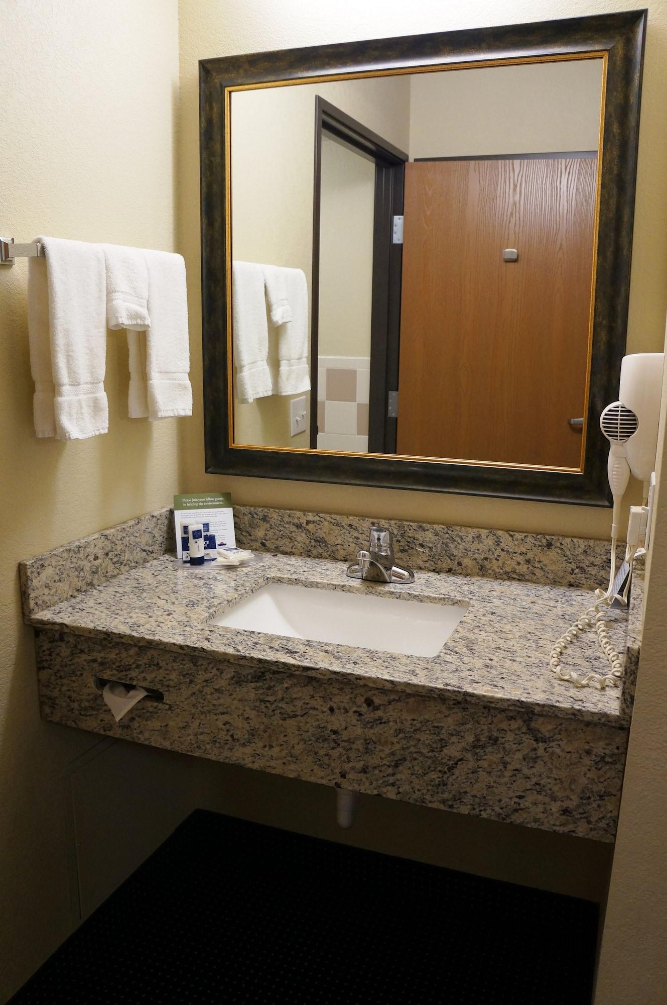 Americinn By Wyndham Fort Dodge Εξωτερικό φωτογραφία