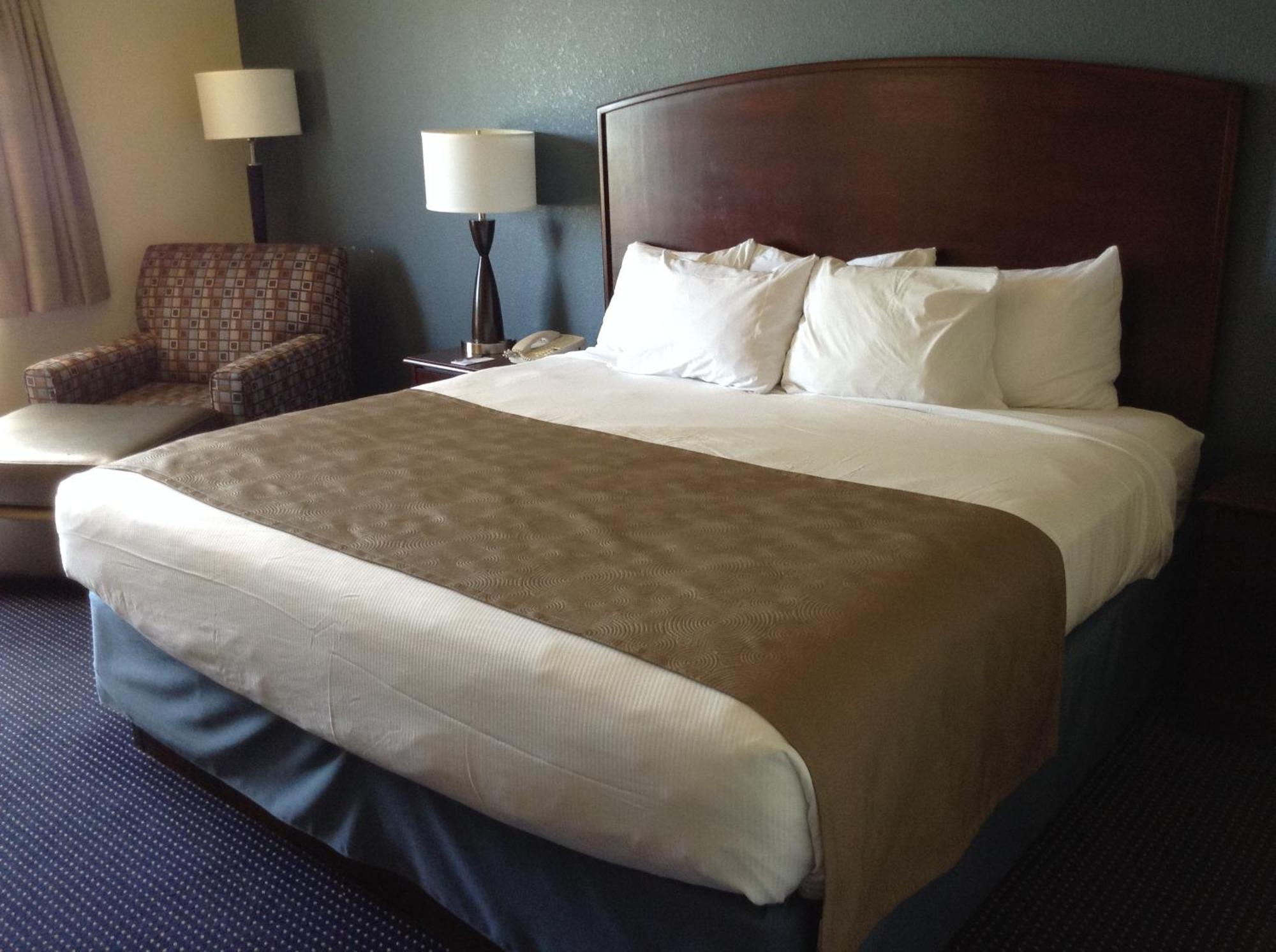 Americinn By Wyndham Fort Dodge Εξωτερικό φωτογραφία