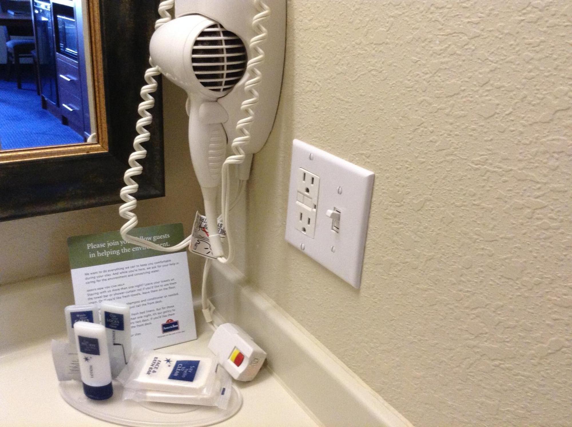 Americinn By Wyndham Fort Dodge Εξωτερικό φωτογραφία