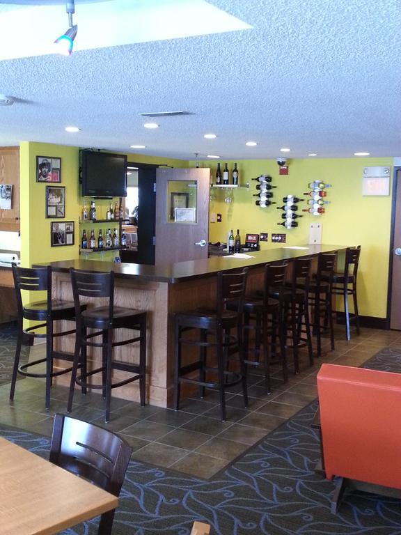 Americinn By Wyndham Fort Dodge Εξωτερικό φωτογραφία